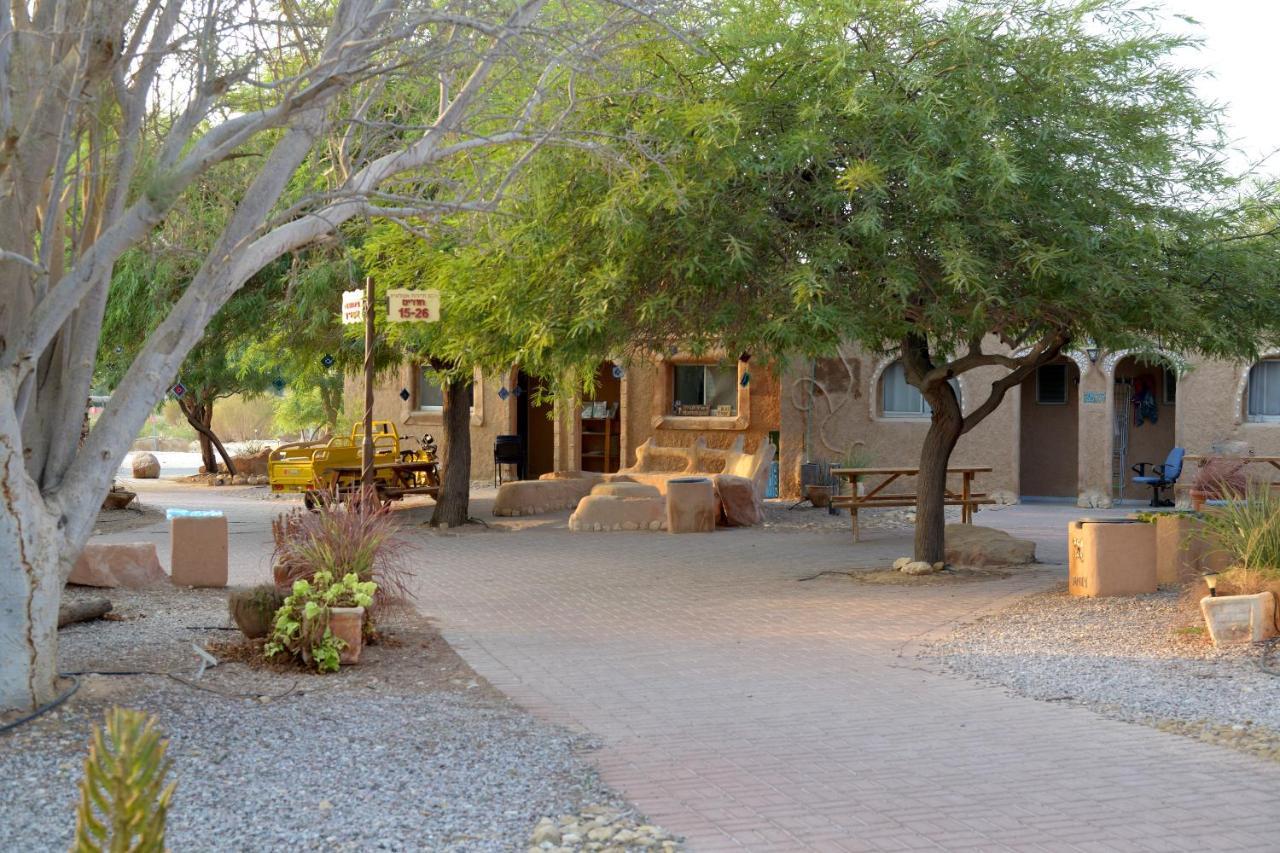 Lotan Desert Travel Hotel Nahal Ya'alon Exterior photo